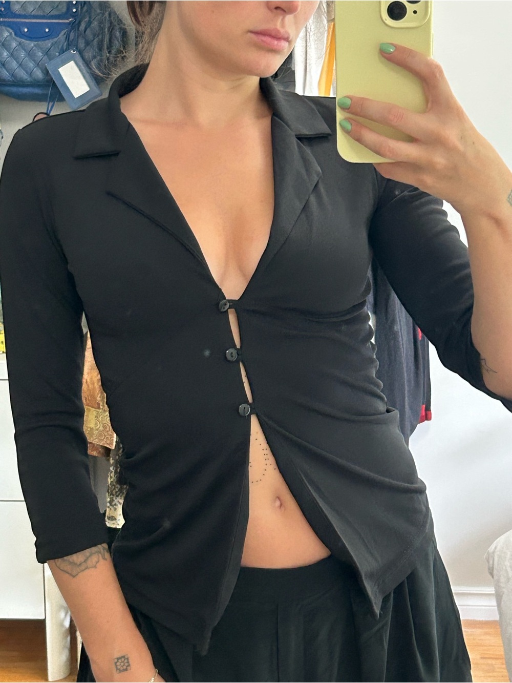 VINTAGE 90s half button up top